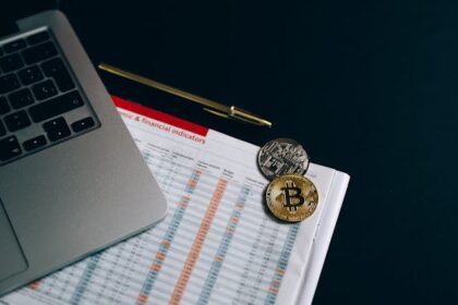 cryptoweeksbloomberg